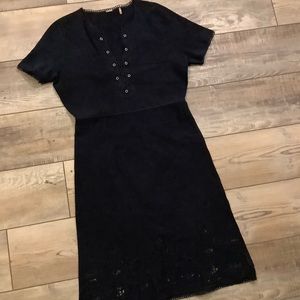 Elie Tahari Black V Neck Dress Size Medium